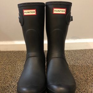 Hunter Original Short Rain Boots + Free Boot Socks